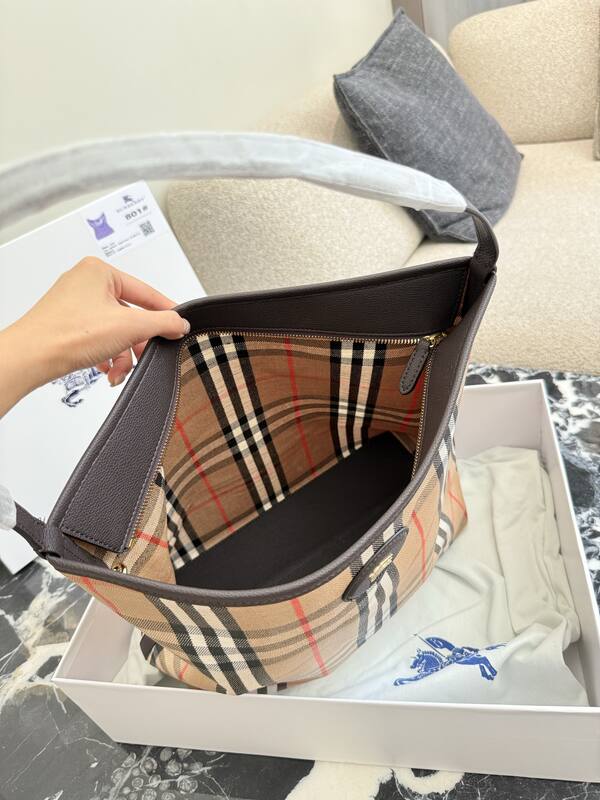 Burberry Brown shoulder bag — AAA Quality Replica