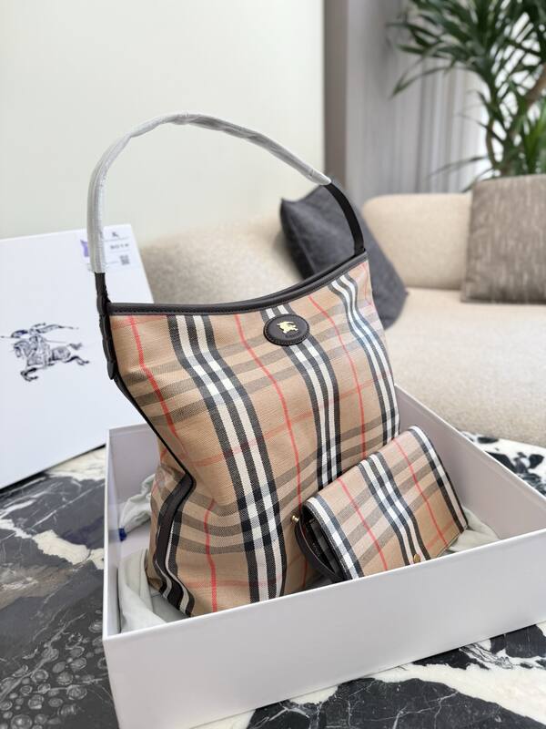 Burberry Brown shoulder bag — AAA Quality Replica
