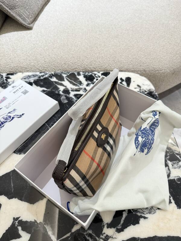 Burberry Brown shoulder bag — AAA Quality Replica