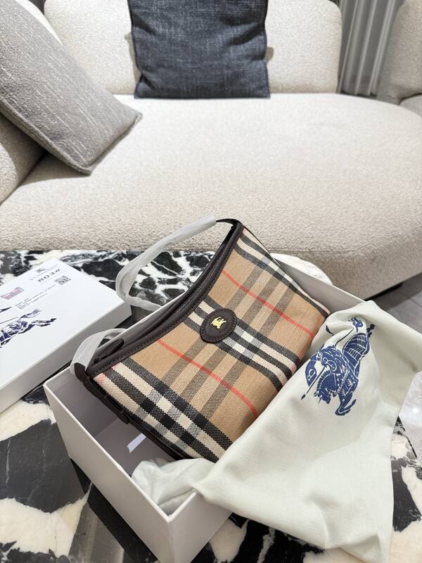 Burberry Brown shoulder bag — AAA Quality Replica