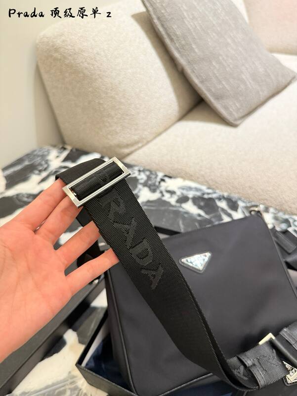 Prada Black 25x18x10cm shoulder bag — Top Quality Replica