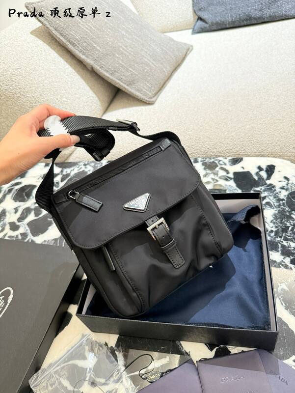 Prada Black 25x18x10cm shoulder bag — Top Quality Replica