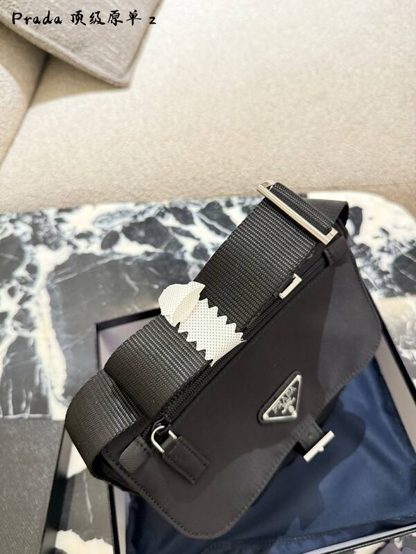 Prada Black 25x18x10cm shoulder bag — Top Quality Replica