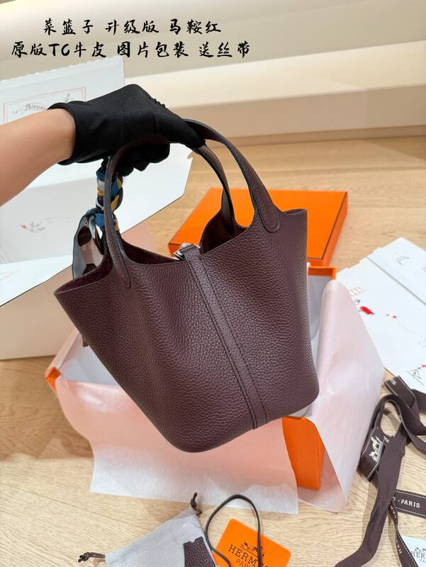 Hermes Picotin Lock Bordeaux Tan everyday — Top Quality Replica
