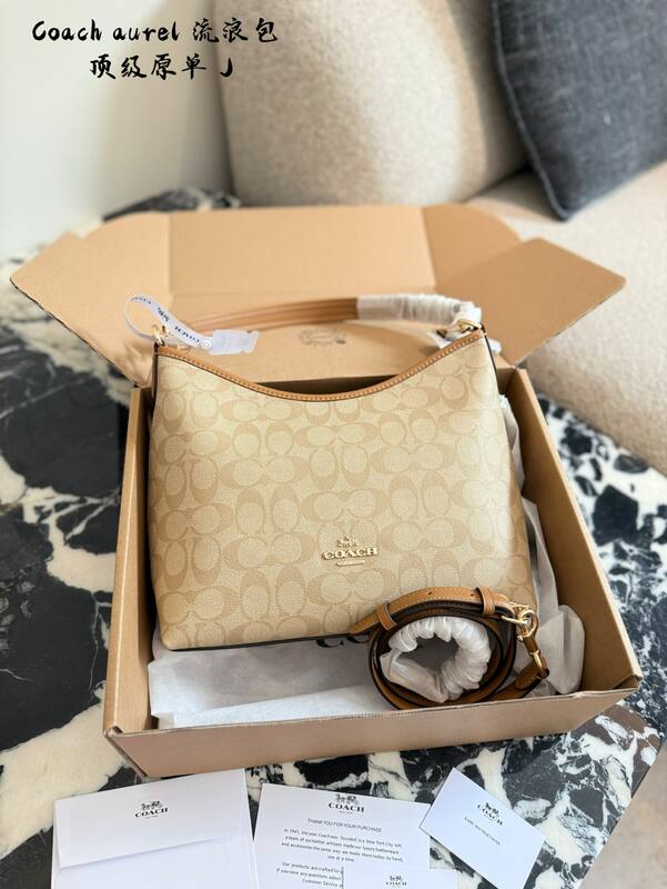 Coach Brown shoulder bag — Top Quality Replica