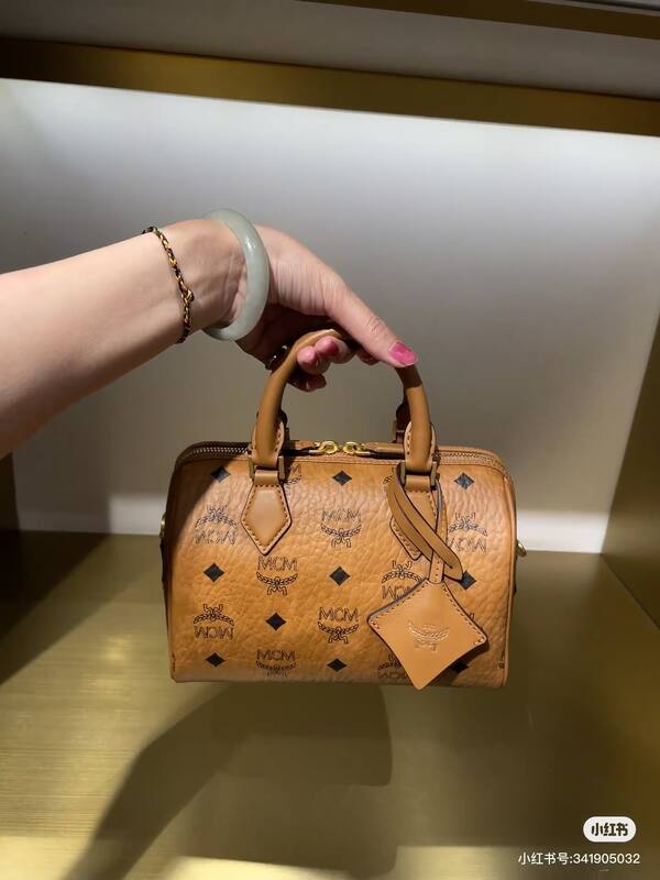 MCM Monogram shoulder bag — Top Quality Replica