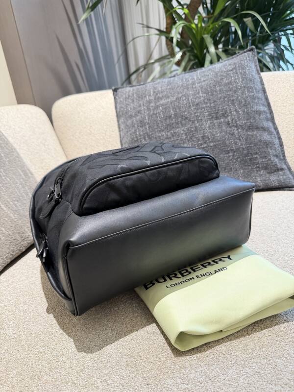 Burberry Monogram shoulder bag — Premium Replica