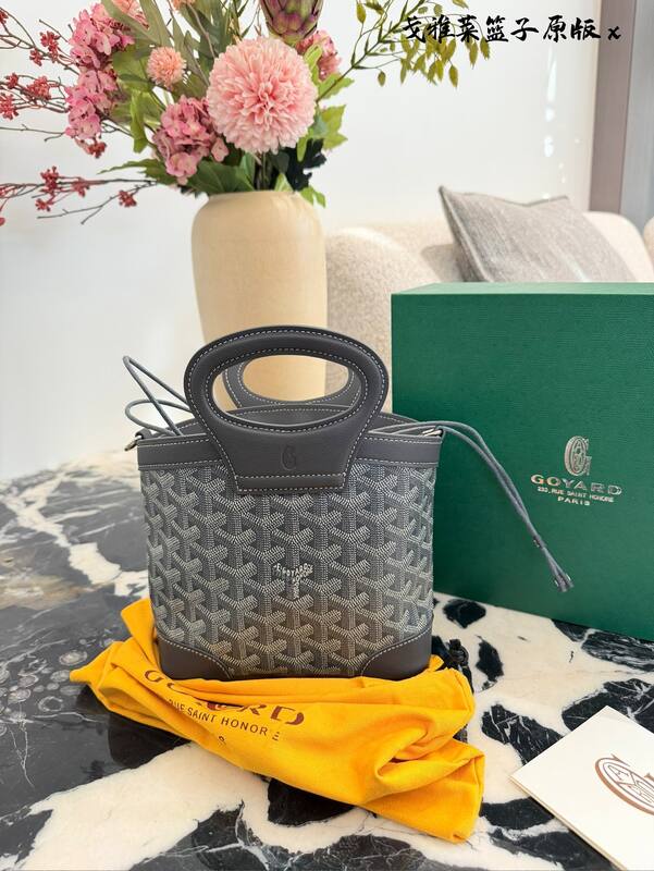Goyard Red shoulder bag — 1:1 Replica