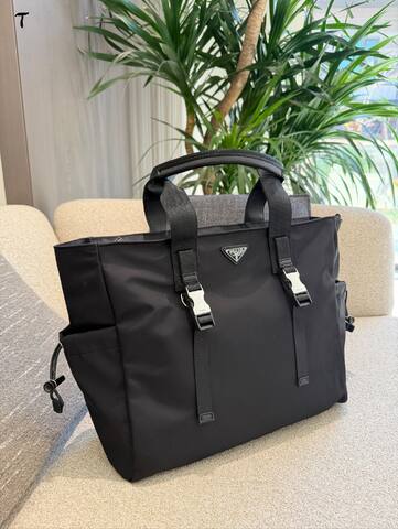 Prada Black shoulder bag Top Quality Replica