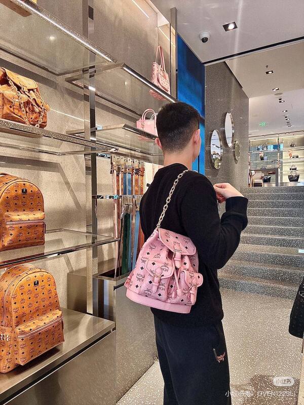 MCM Visetos 25x18x10cm shoulder bag — 1:1 Replica