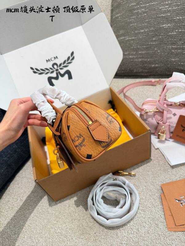 MCM Visetos shoulder bag — Premium Replica