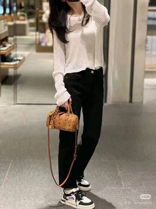 MCM Monogram shoulder bag — Premium Replica