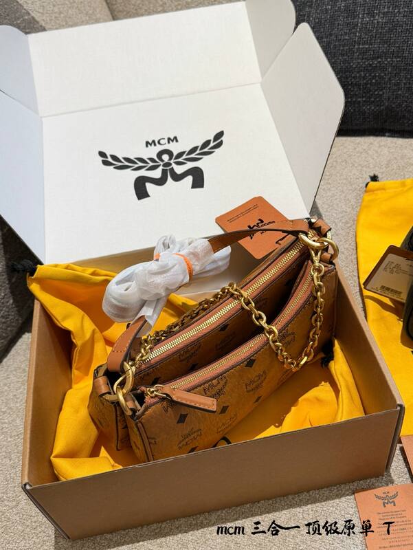 MCM Visetos 25x18x10cm shoulder bag — Premium Replica
