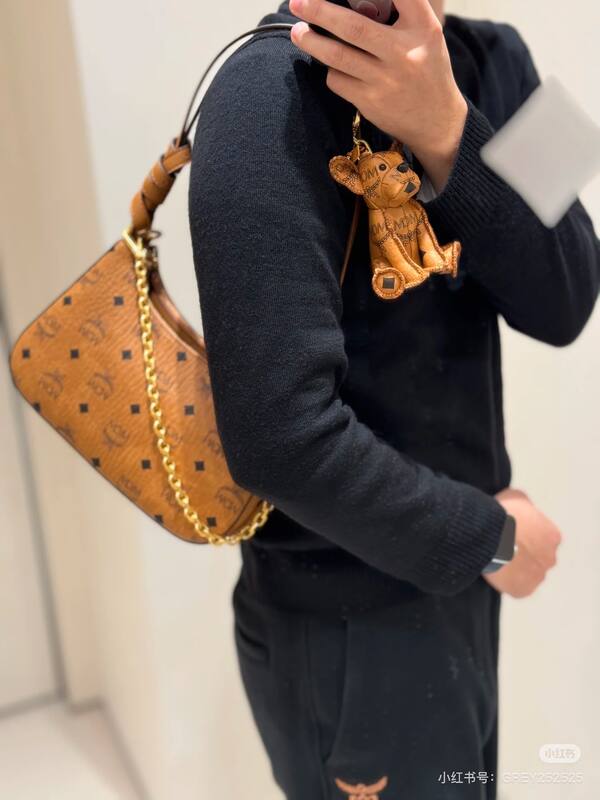 MCM Visetos 25x18x10cm shoulder bag — AAA Quality Replica