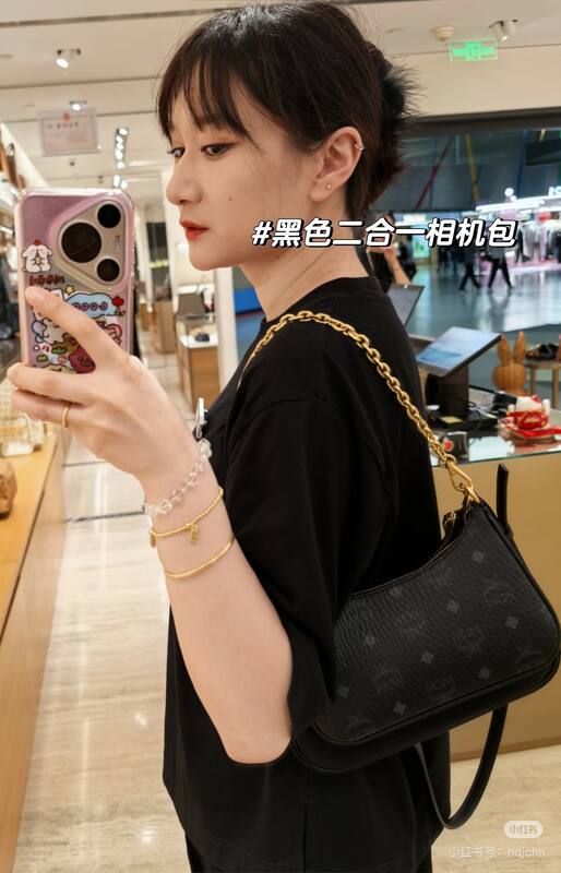MCM Visetos 25x18x10cm shoulder bag — AAA Quality Replica