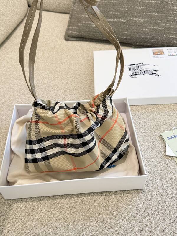 Burberry shoulder bag — AAA Quality Replica