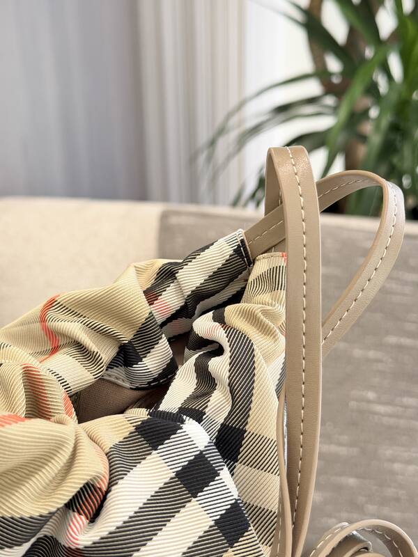 Burberry shoulder bag — AAA Quality Replica