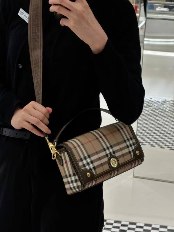 Burberry Brown shoulder bag — Top Quality Replica