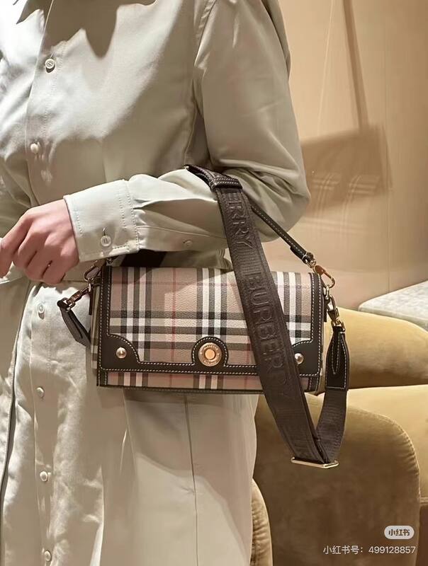 Burberry Brown shoulder bag — Top Quality Replica