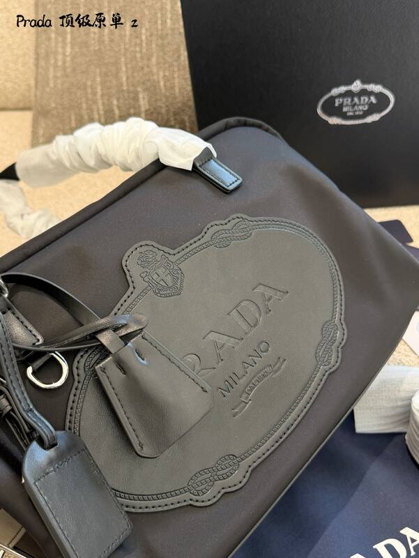 Prada Black shoulder bag — Premium Replica
