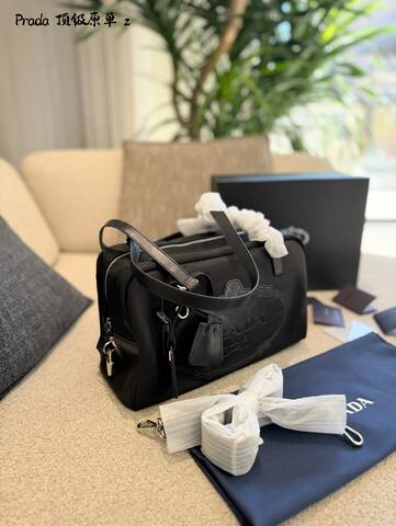 Prada Black shoulder bag Premium Replica