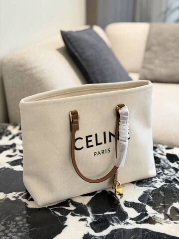 Celine everyday 1 1 Replica