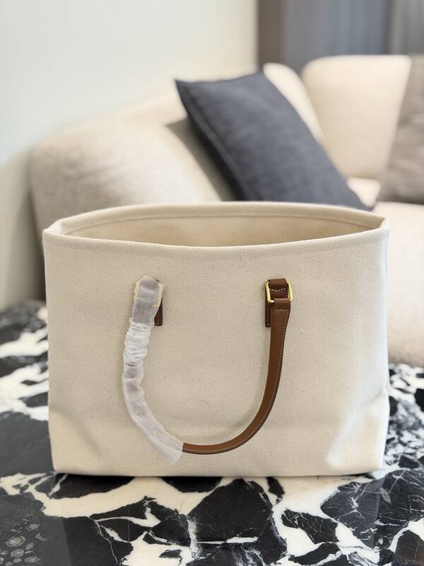 Celine everyday — 1:1 Replica