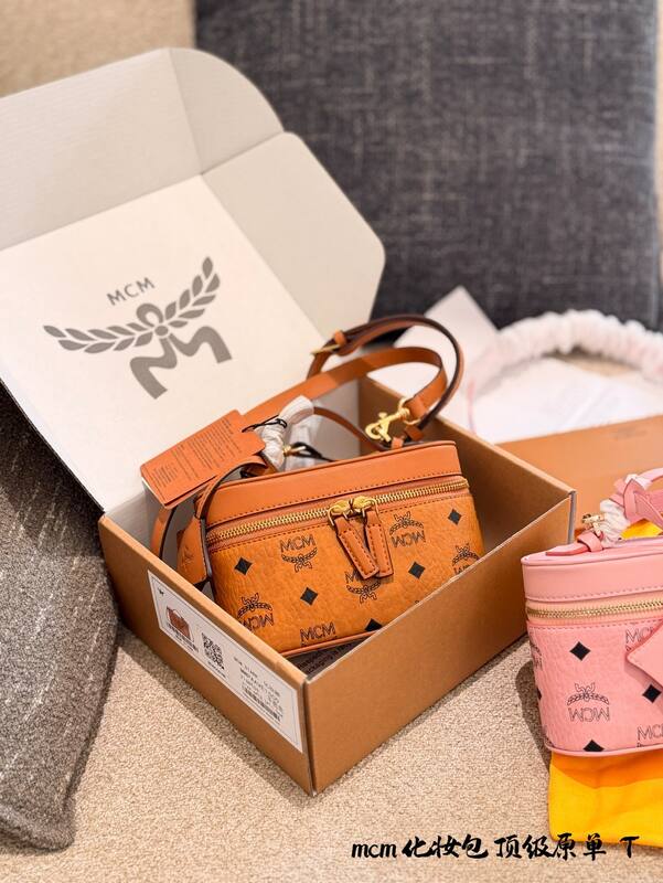MCM Monogram shoulder bag — Top Quality Replica