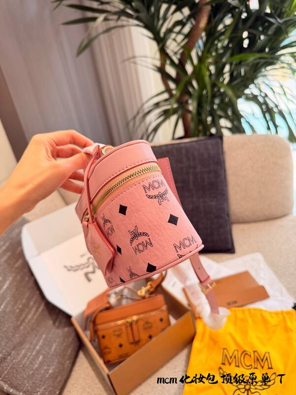 MCM Monogram shoulder bag — Top Quality Replica