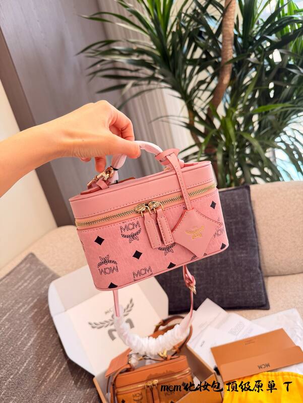 MCM Monogram shoulder bag — Top Quality Replica