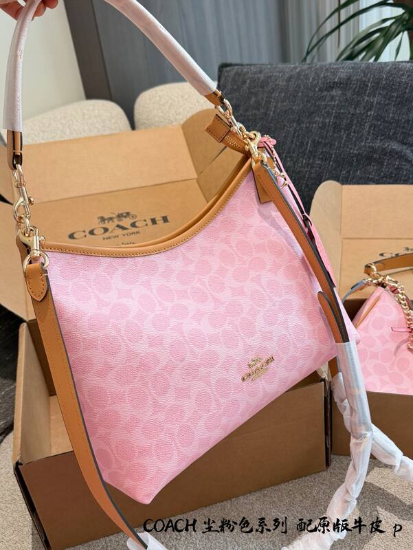 Coach Pink shoulder bag — 1:1 Replica