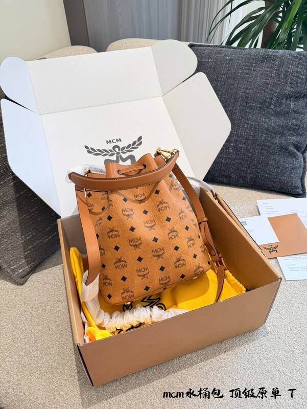 MCM Visetos shoulder bag — Premium Replica
