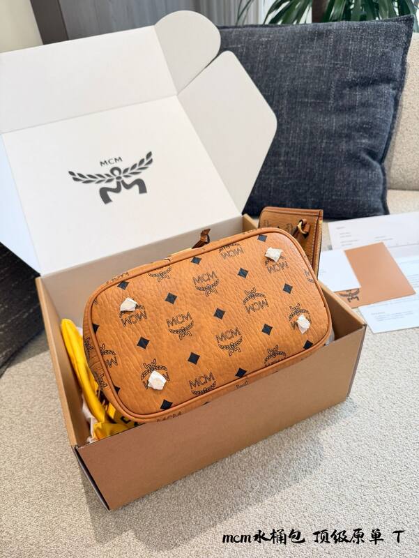 MCM Visetos shoulder bag — Premium Replica