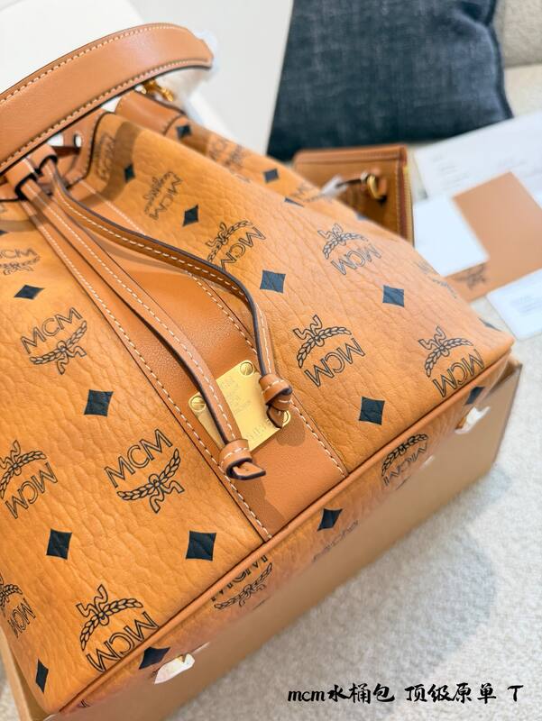 MCM Visetos shoulder bag — Premium Replica