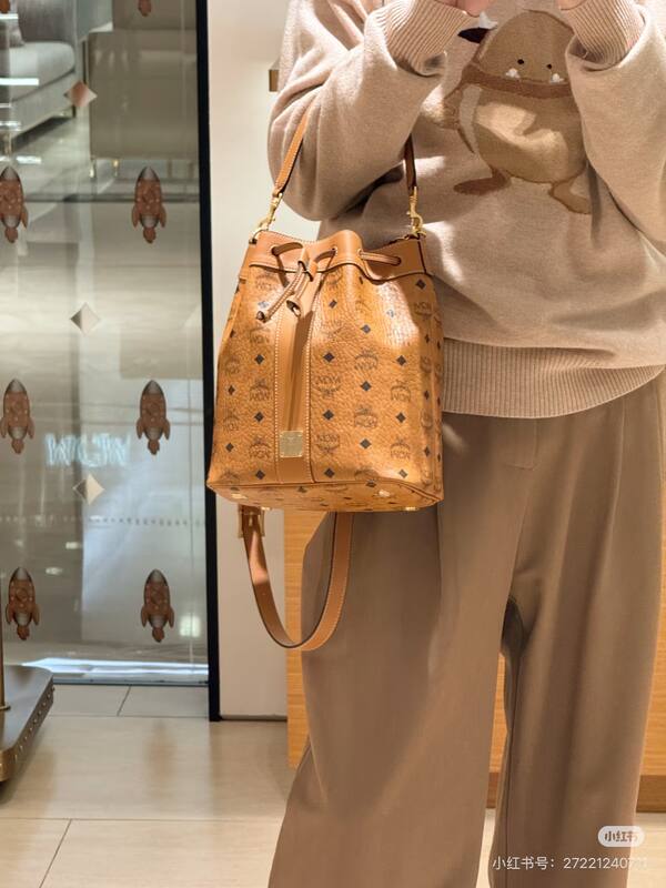 MCM Visetos shoulder bag — Premium Replica