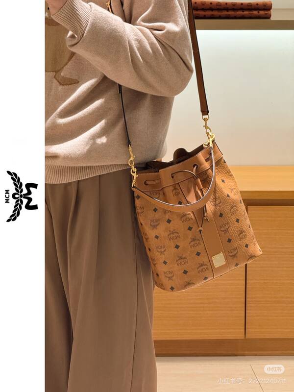 MCM Visetos shoulder bag — Premium Replica