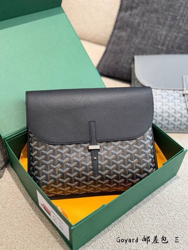 Goyard Green shoulder bag — AAA Quality Replica