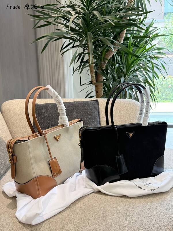 Prada Black 30x22x12cm shoulder bag — Top Quality Replica