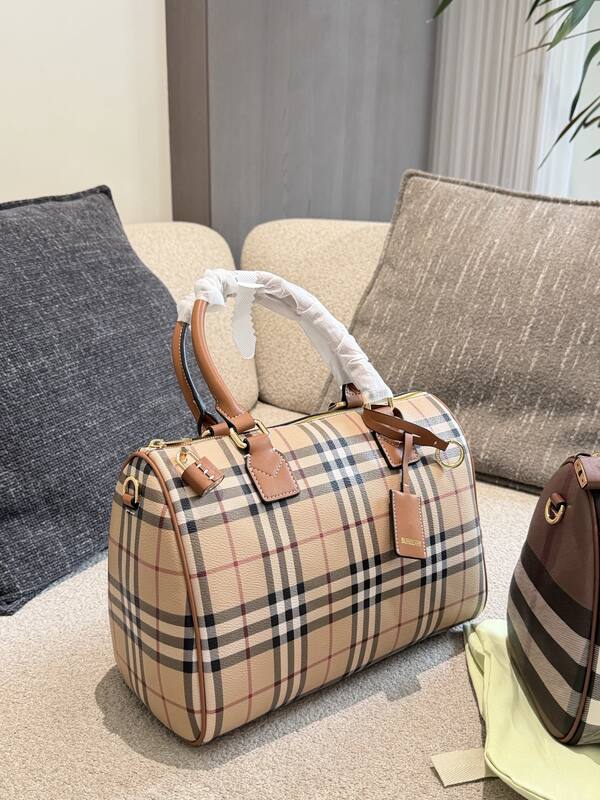 Burberry Brown shoulder bag — 1:1 Replica