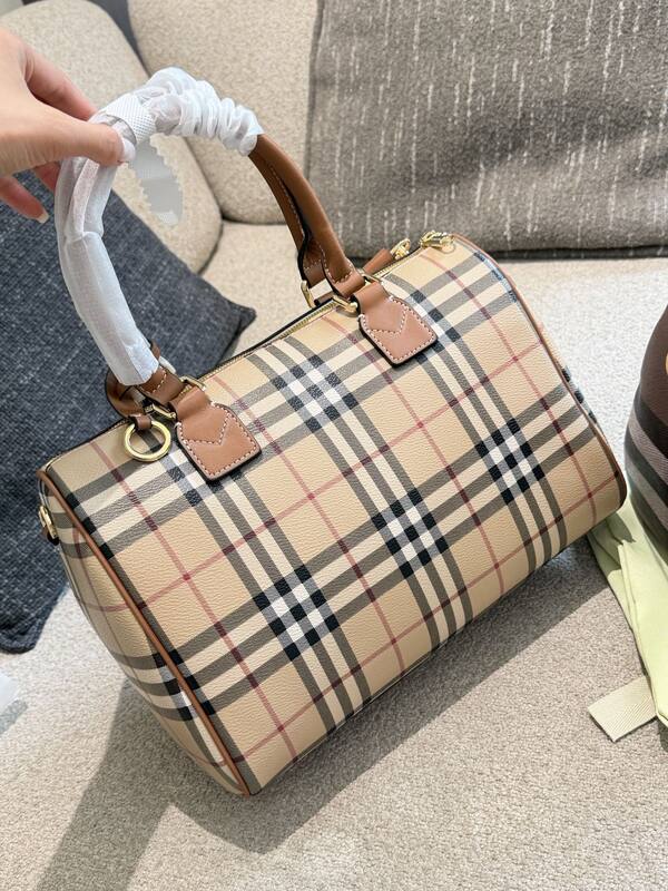 Burberry Brown shoulder bag — 1:1 Replica