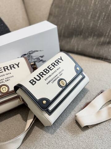 Burberry Black shoulder bag AAA Quality Replica