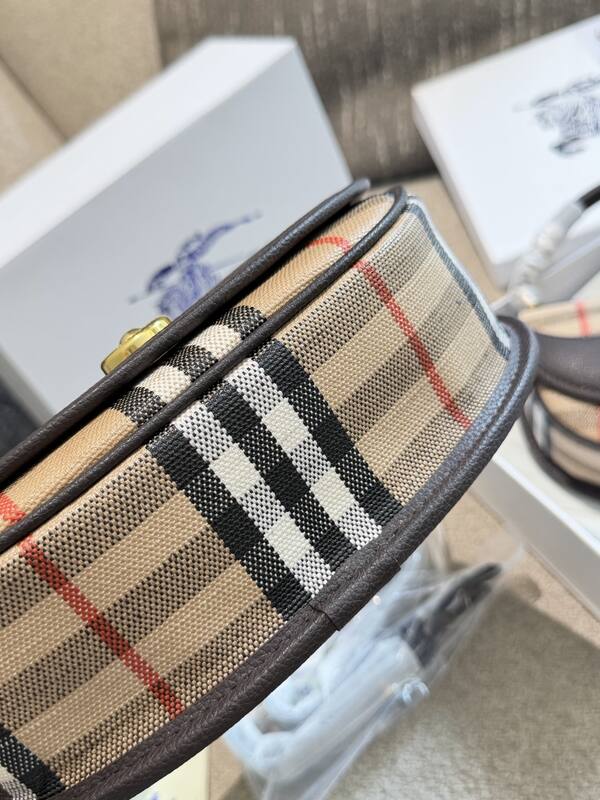 Burberry Brown 25x18x10cm shoulder bag — Top Quality Replica