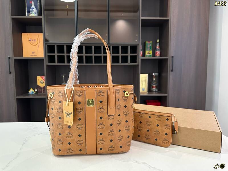 MCM Toni Beige Visetos / Pink Visetos 26x21x12cm tote bag — Top Quality Replica
