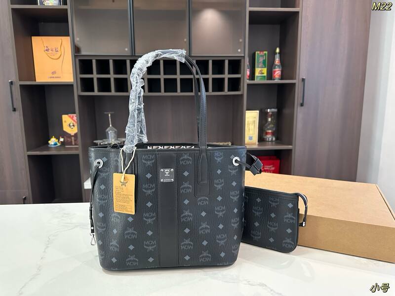 MCM Toni Beige Visetos / Pink Visetos 26x21x12cm tote bag — Top Quality Replica