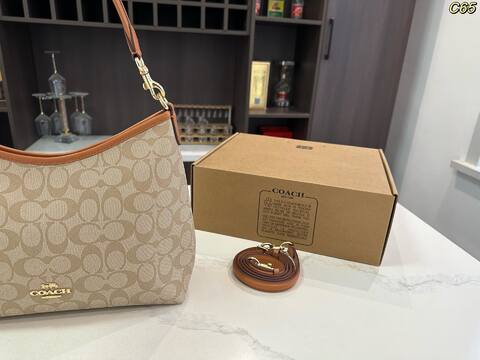 Coach Brown shoulder bag Top Quality Replica