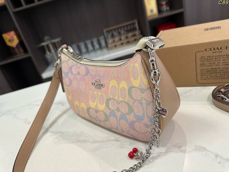 Coach Monogram shoulder bag — AAA Quality Replica
