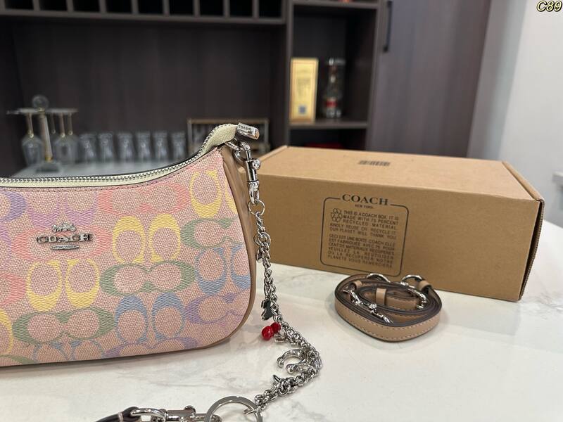 Coach Monogram shoulder bag — AAA Quality Replica