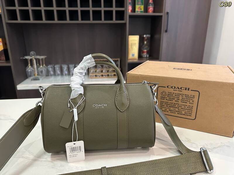 Coach Black shoulder bag — Premium Replica