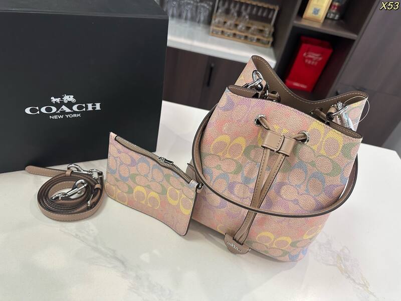 Coach Monogram shoulder bag — Top Quality Replica