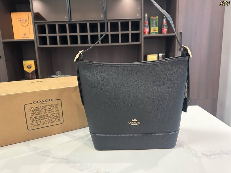 Coach Brown shoulder bag — Top Quality Replica